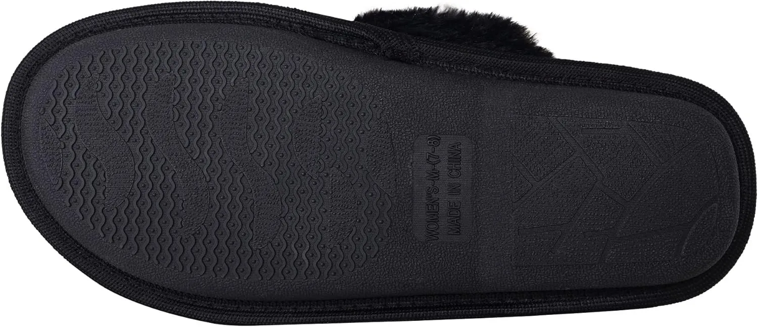 FOCO Womens NFL Team Script Wordmark Fuzzy Cross Slide Slippers