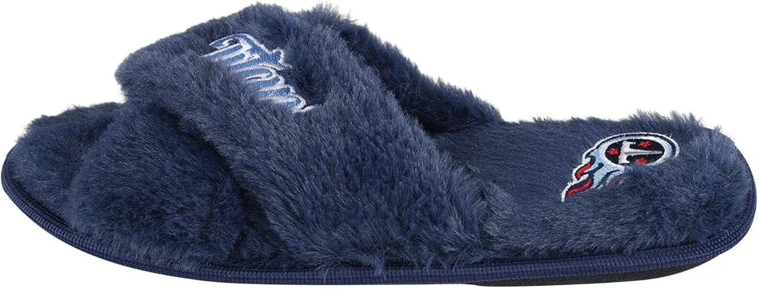 FOCO Womens NFL Team Script Wordmark Fuzzy Cross Slide Slippers