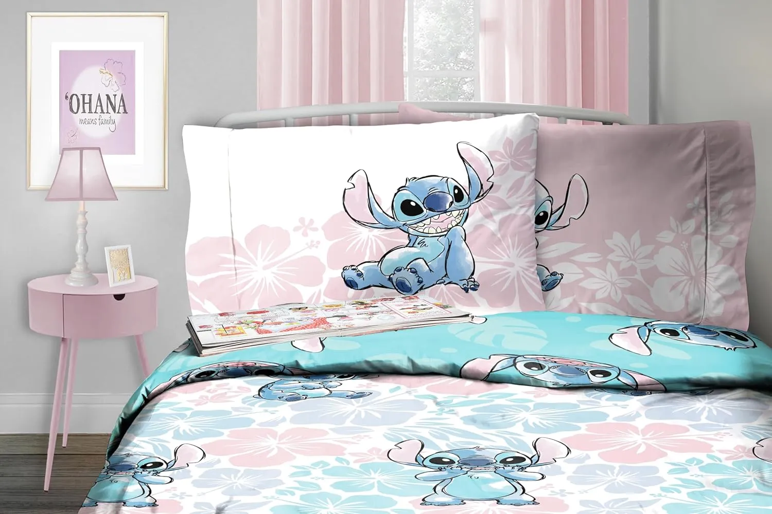 Jay Franco Disney Lilo & Stitch Full Comforter Set - 7 Piece Bedding Includes Sheet Set & Pillow Covers - Super Soft Kids Floral Bedding
