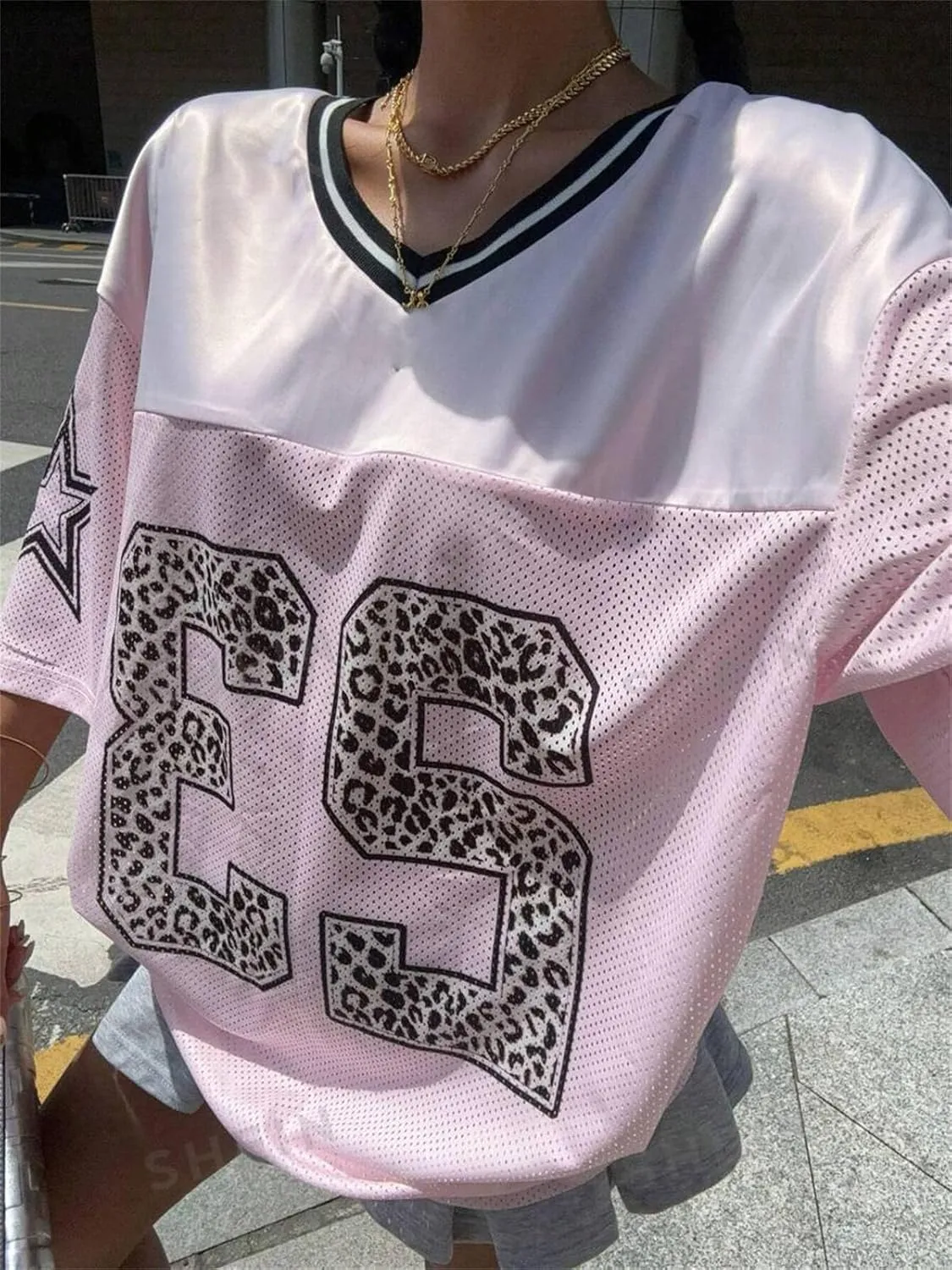 Jersey Shirts for Women Y2k Oversized Number Graphic V Neck Short Sleeve Jersey T-Shirt Blokecore Aesthetic Streetwear