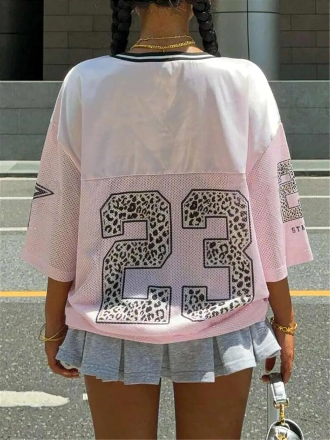 Jersey Shirts for Women Y2k Oversized Number Graphic V Neck Short Sleeve Jersey T-Shirt Blokecore Aesthetic Streetwear