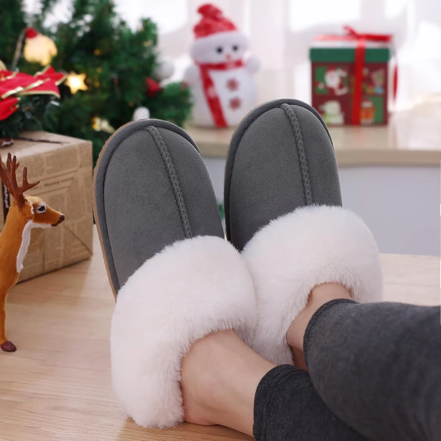 Litfun Fuzzy House Slippers for Women Fluffy Memory Foam Suede Slippers with Faux Fur Collar Indoor Outdoor