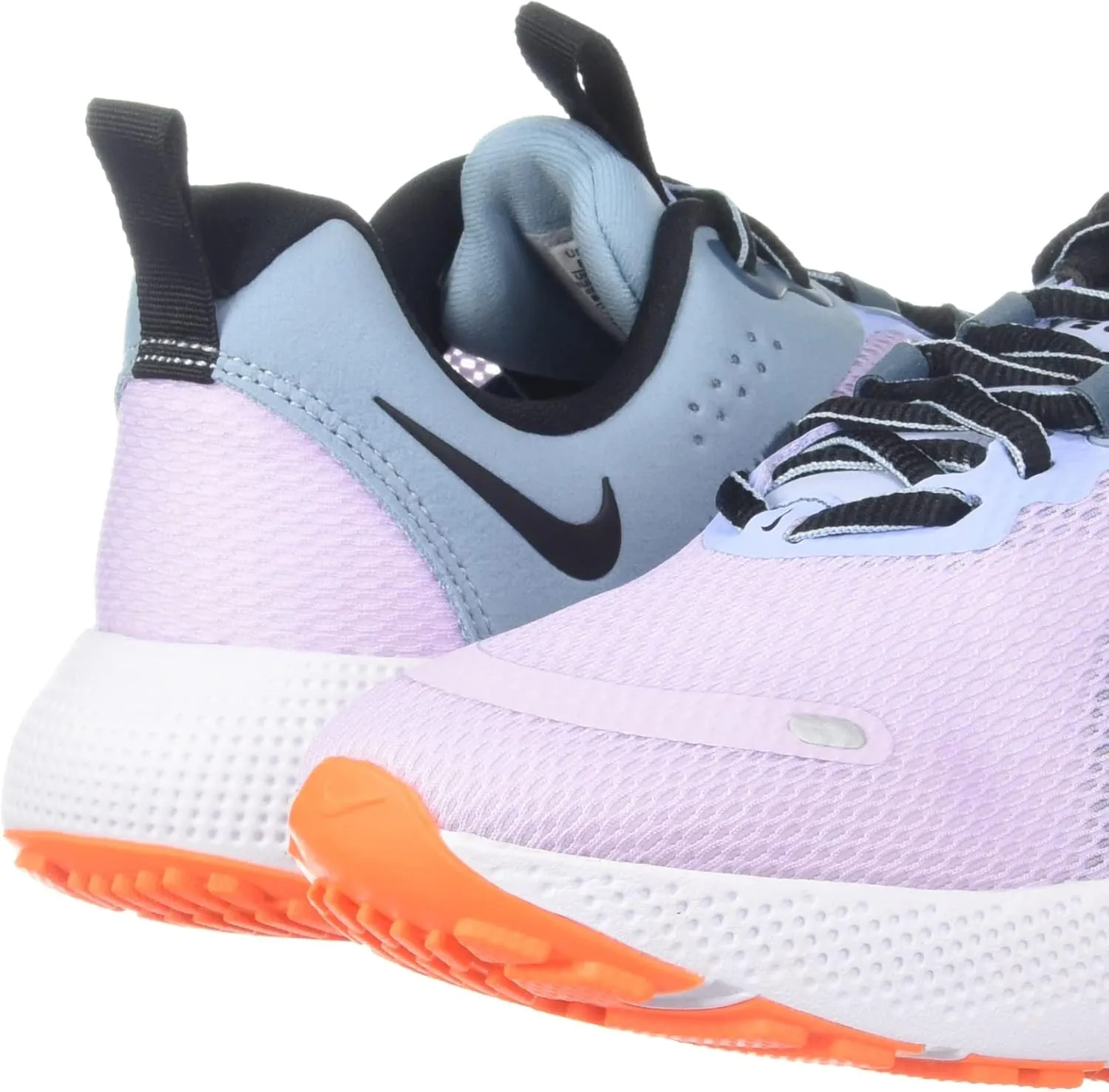 Nike Women's React Escape Run 2 Running Shoes