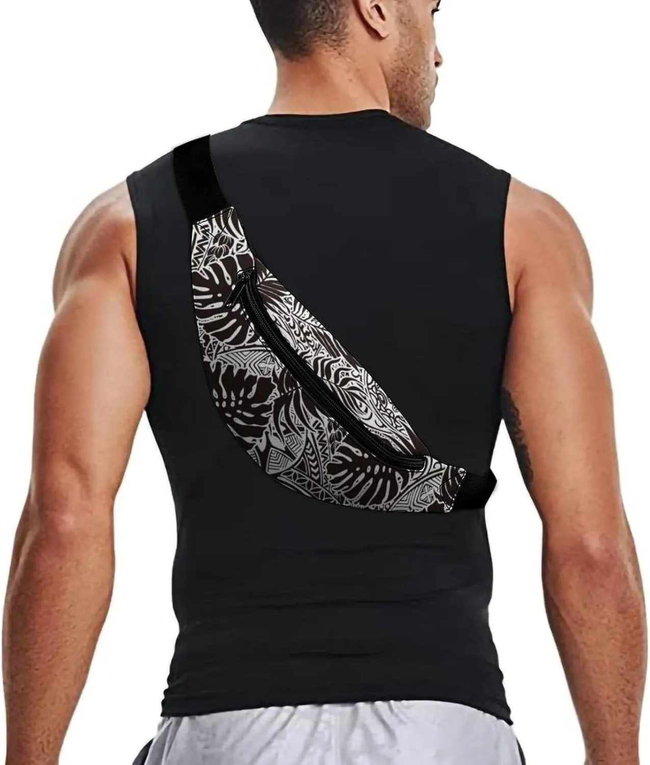 Polynesian Style with Leave Large Crossbody Fanny Packfor Women Men Waist Pack for Running with Adjustable Strap for Sports Casual Bag 36 * 15cm