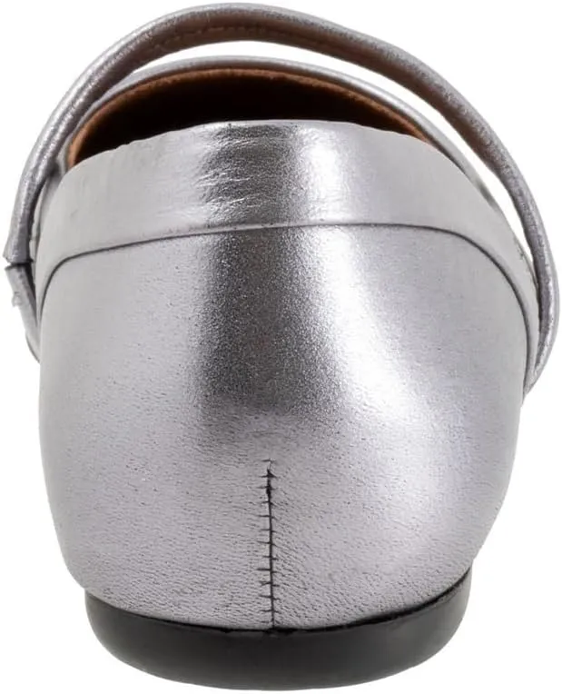 SoftWalk Women's Samara Mary Jane Flat