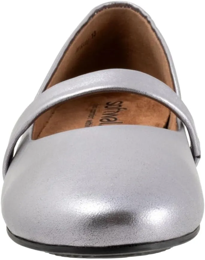 SoftWalk Women's Samara Mary Jane Flat