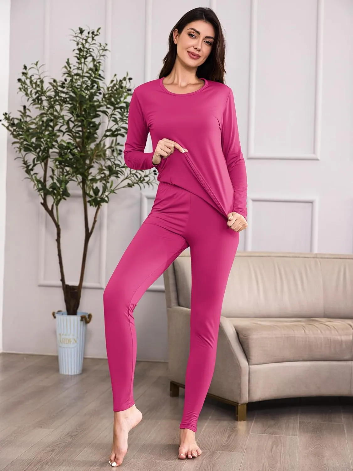 URATOT 2 Sets Women’s Thermal Underwear Set Fleece Lined Thermal Underwear Soft Long Top Bottom Set for Women Cold Winter