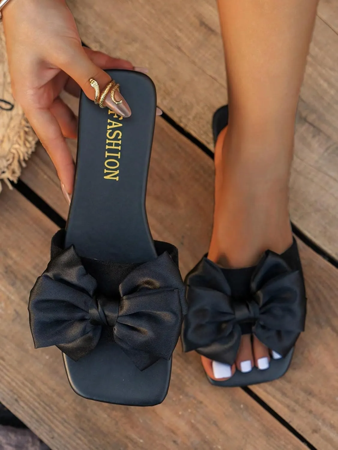 Verdusa Women's Bow Slide Sandals Open Toe Slip On Summer Flat Sandals
