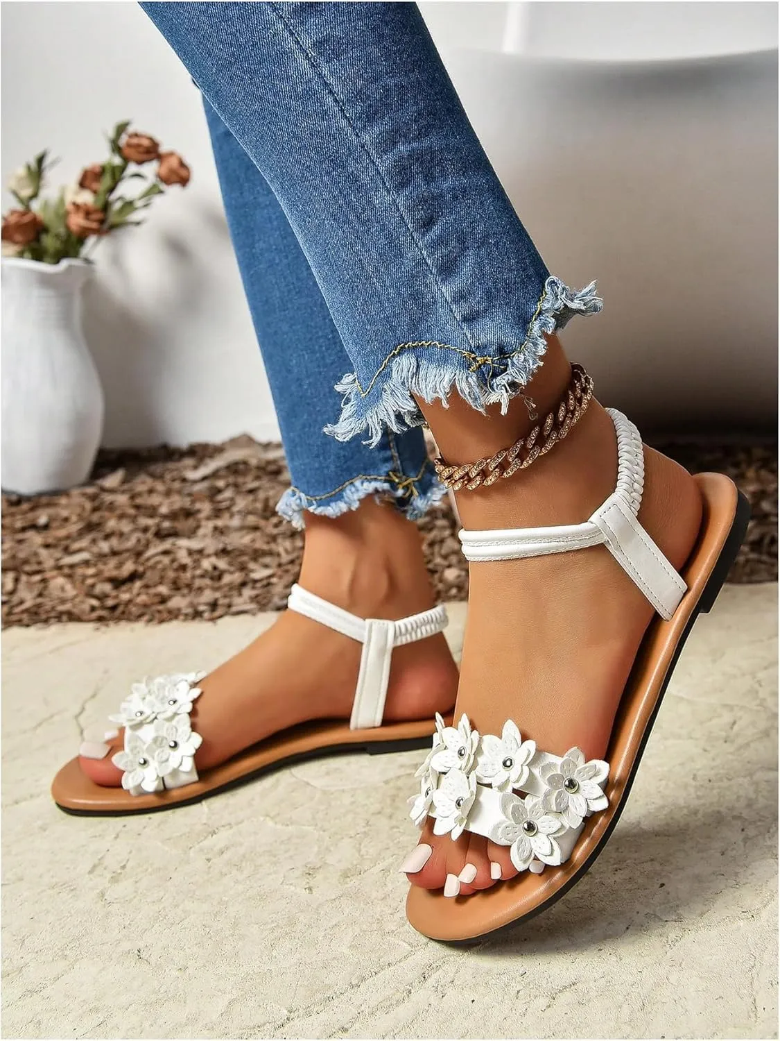 Verdusa Women's Summer Sandals Flower Leather Flat Sandals with Ankle Strap