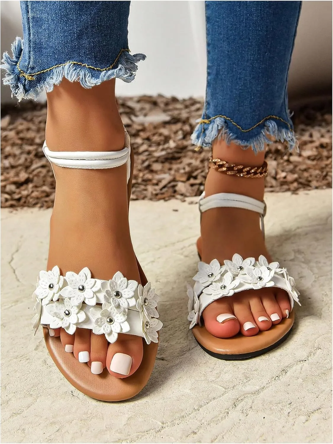 Verdusa Women's Summer Sandals Flower Leather Flat Sandals with Ankle Strap