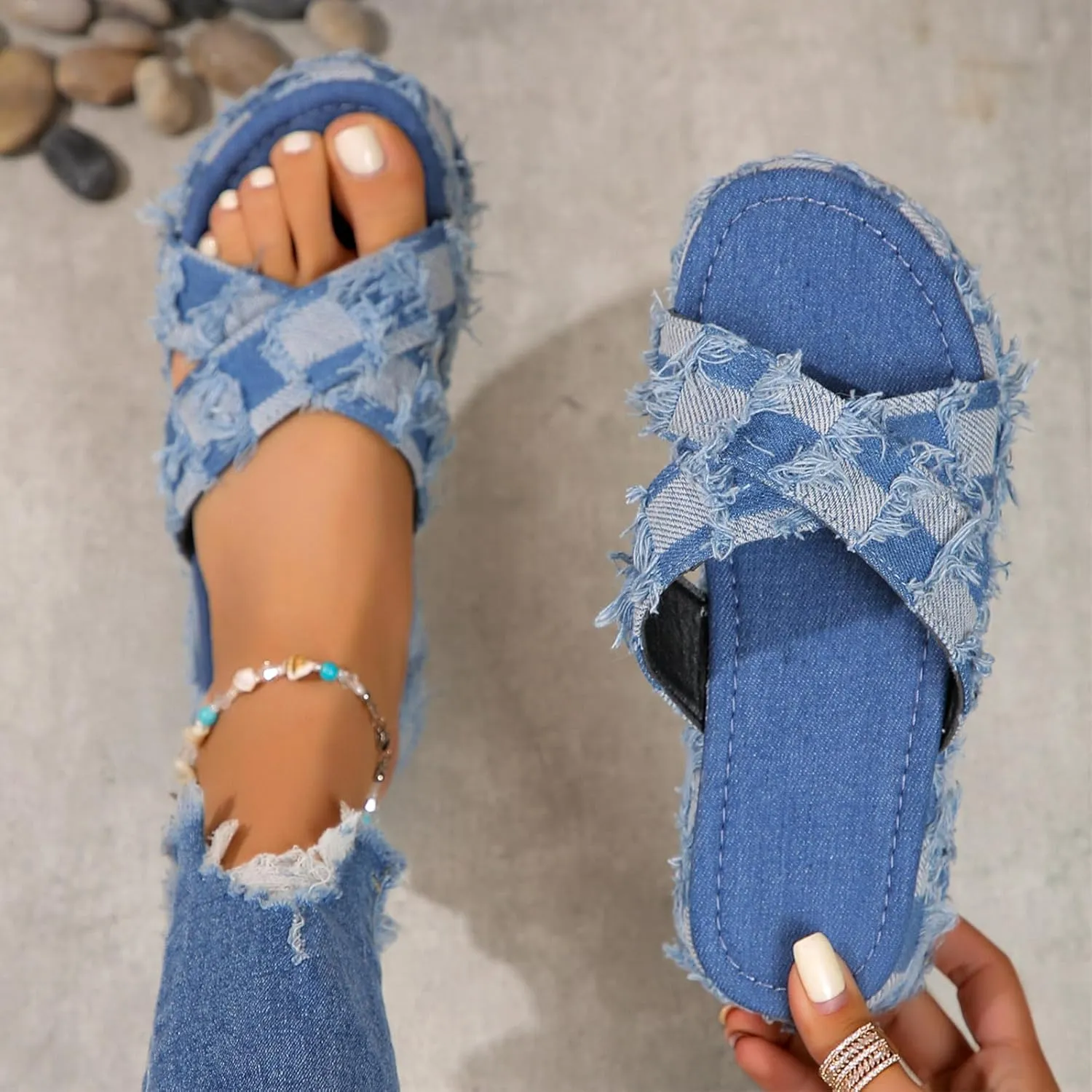 Women's Denim Crossover Platform Slide Sandals Vintage Style Open Toe Slip On Backless Breathable Non-Slip Boho Slippers Casual Comfortable Walking Sandals