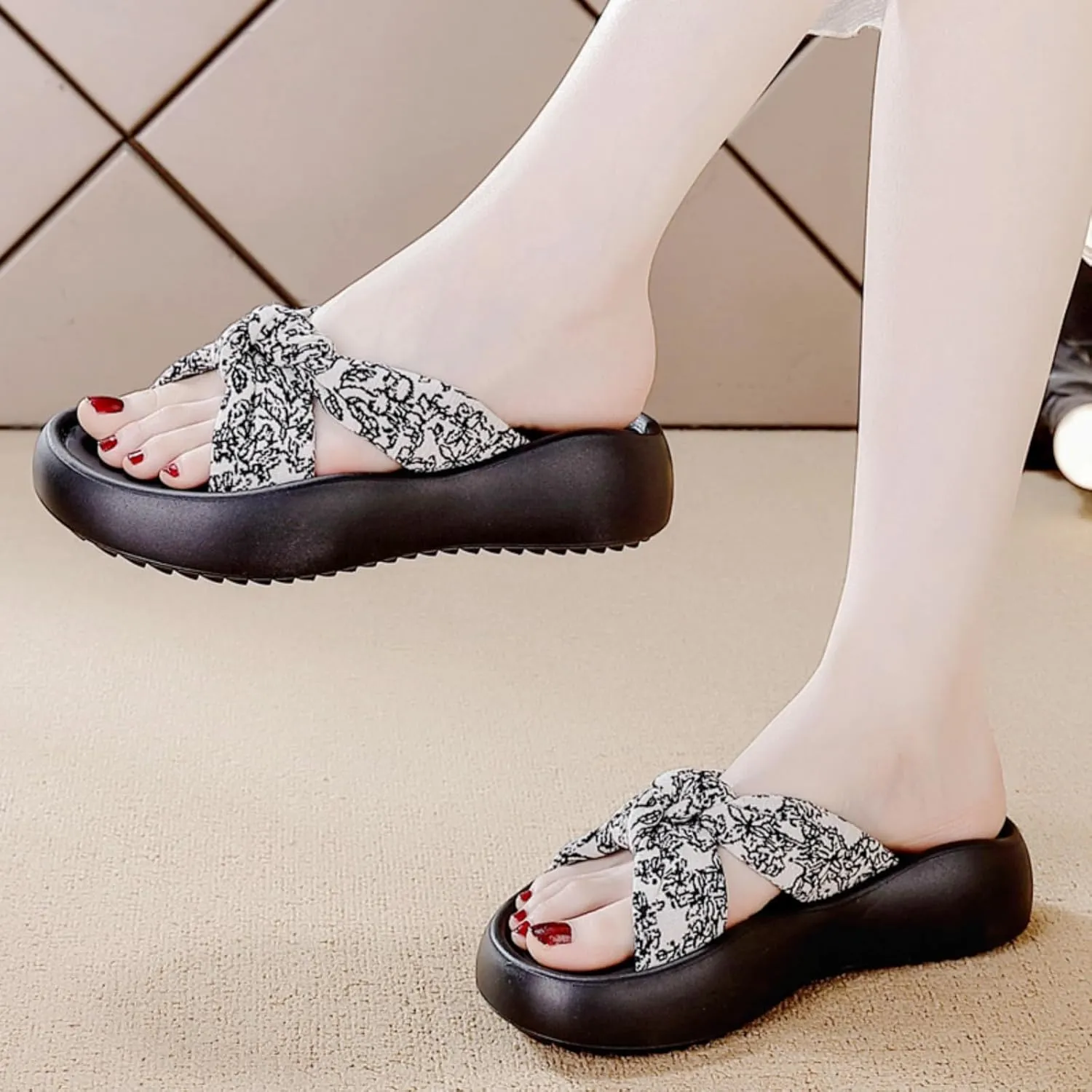 Women's Floral Bow Platform Slide Sandals - Textured Non-Slip Sole, Breathable Adjustable Straps for Summer Casual Comfort