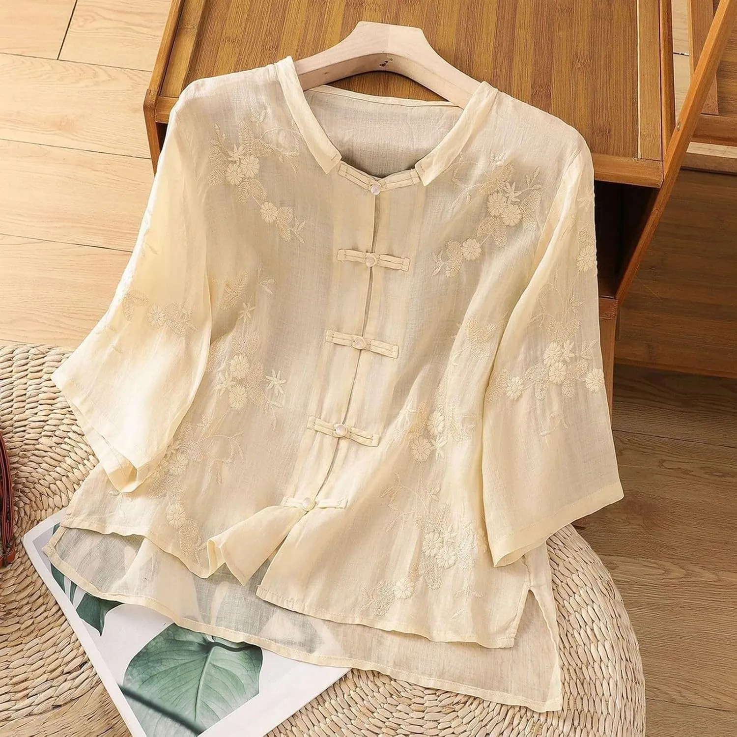 Womens Linen Shirts V-Neck Embroidery Blouse Floral Print 2025 Summer Tee Shirts Short Sleeve Loose T-Shirt