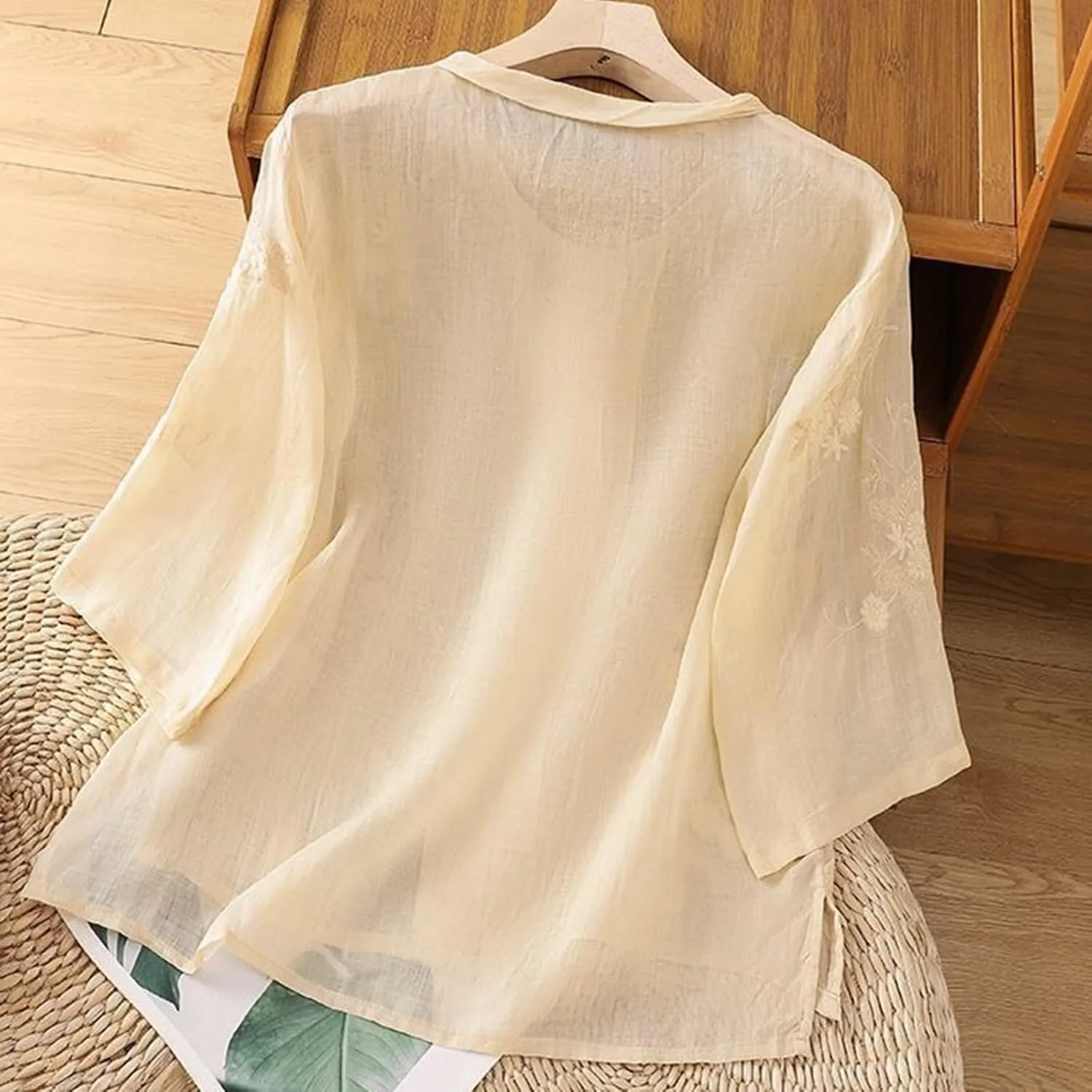 Womens Linen Shirts V-Neck Embroidery Blouse Floral Print 2025 Summer Tee Shirts Short Sleeve Loose T-Shirt