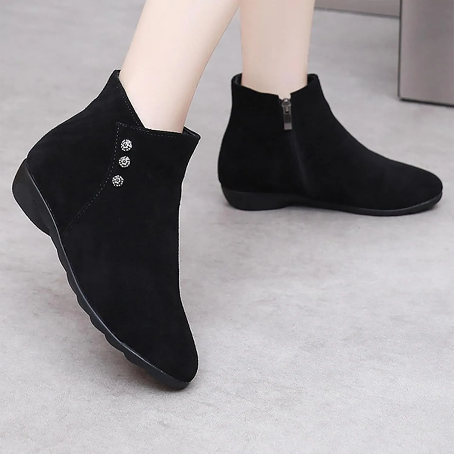 Women'S Suede Flat Ankle Boots Fashion Round Toe Side Zipper Soft Bottom Non-Slip Booties For Office Work Low Heel Boots